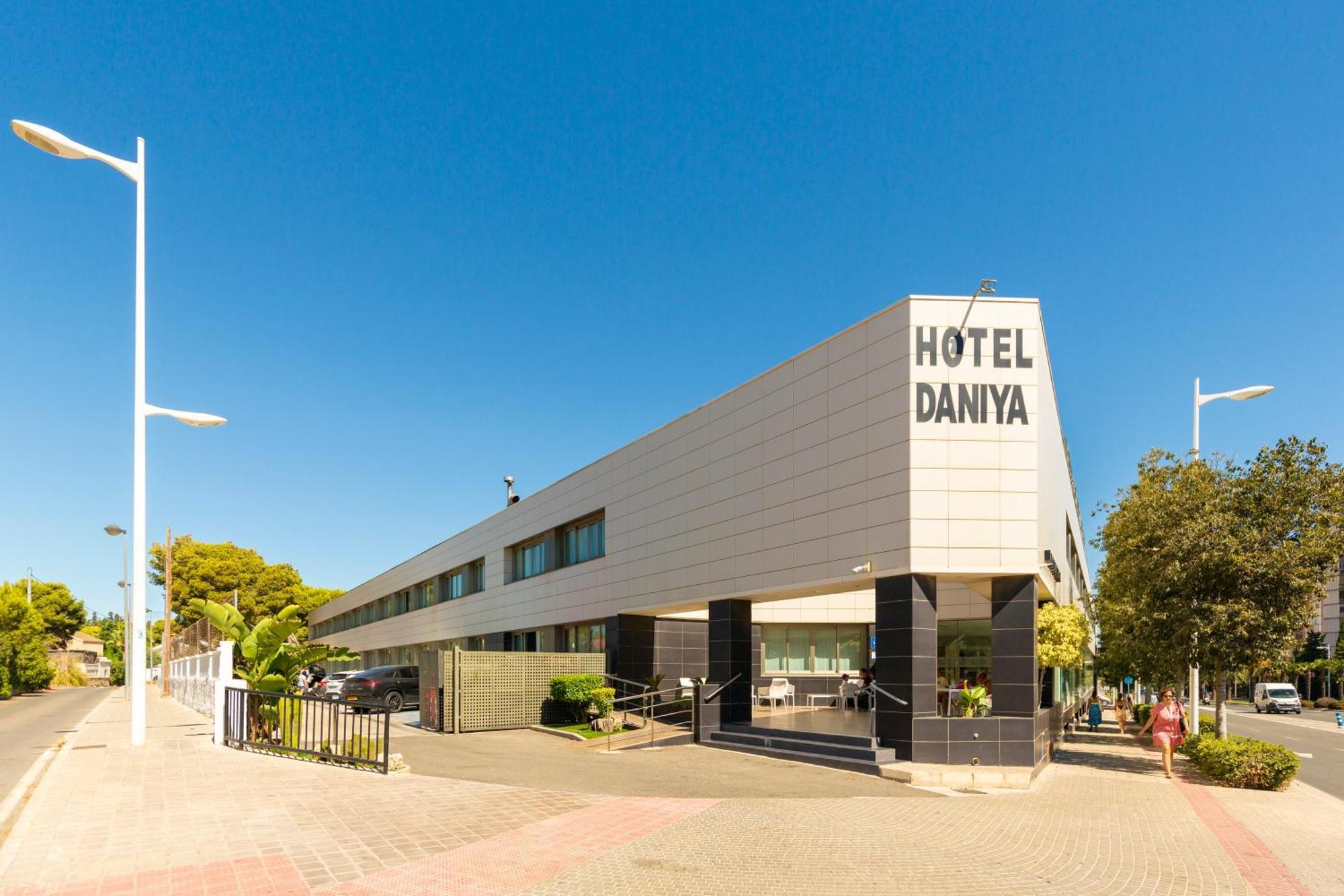Daniya Alicante Bagian luar foto