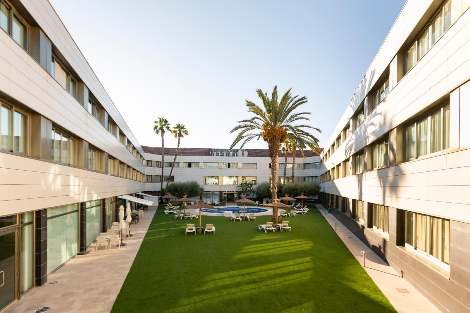 Daniya Alicante Bagian luar foto